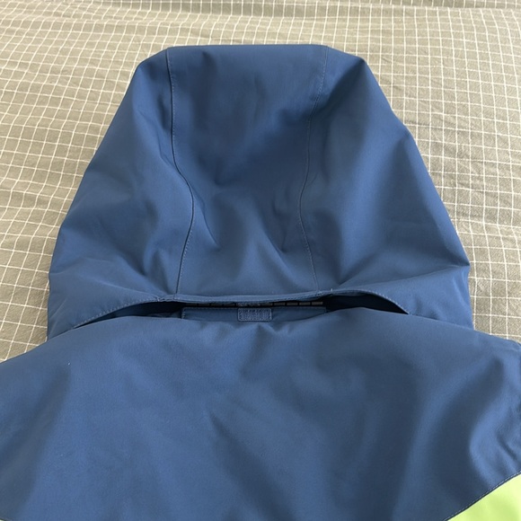 Obermeyer Boys Mach 12 Insulated Jacket - Picture 13 of 16